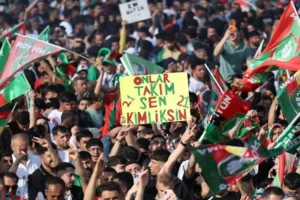 Amedspor’un taraftar sayısı belli oldu: Kürtlerin 3'te 1'i destekliyor!