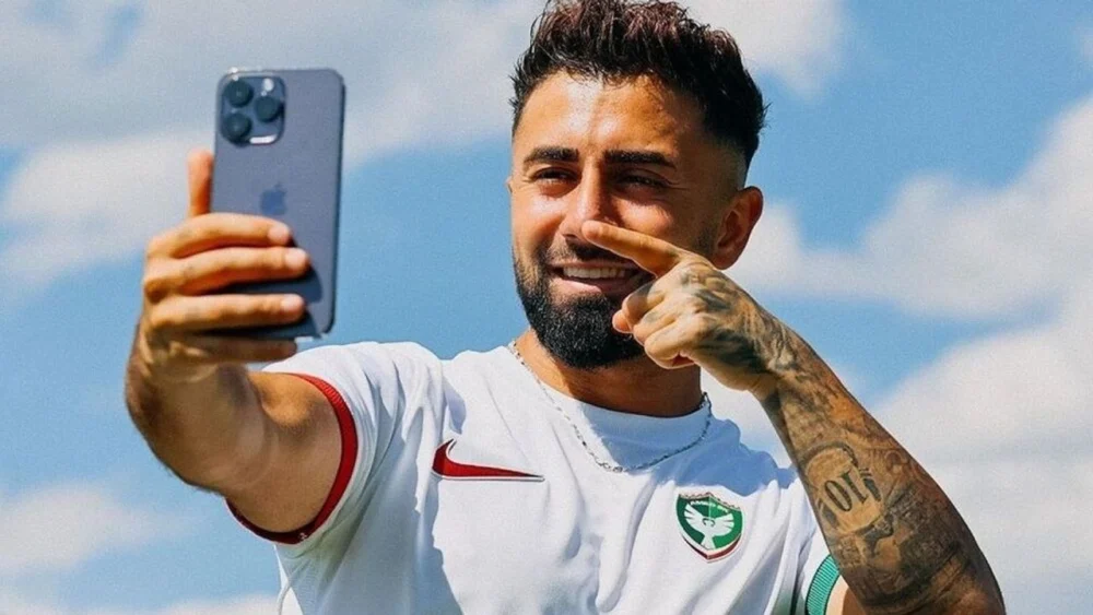Amedspor’da 2 şampiyonluk yaşadı: Çekdar Orhan’dan veda mesajı!
