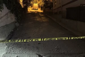 Ankara'da bir dairede 3 erkek cesedi bulundu