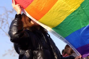 Ankara’da LGBTİ+ soruşturmasında 7 Kaos GL üyesi ve gazeteci Tuğba Tekerek tutuklandı