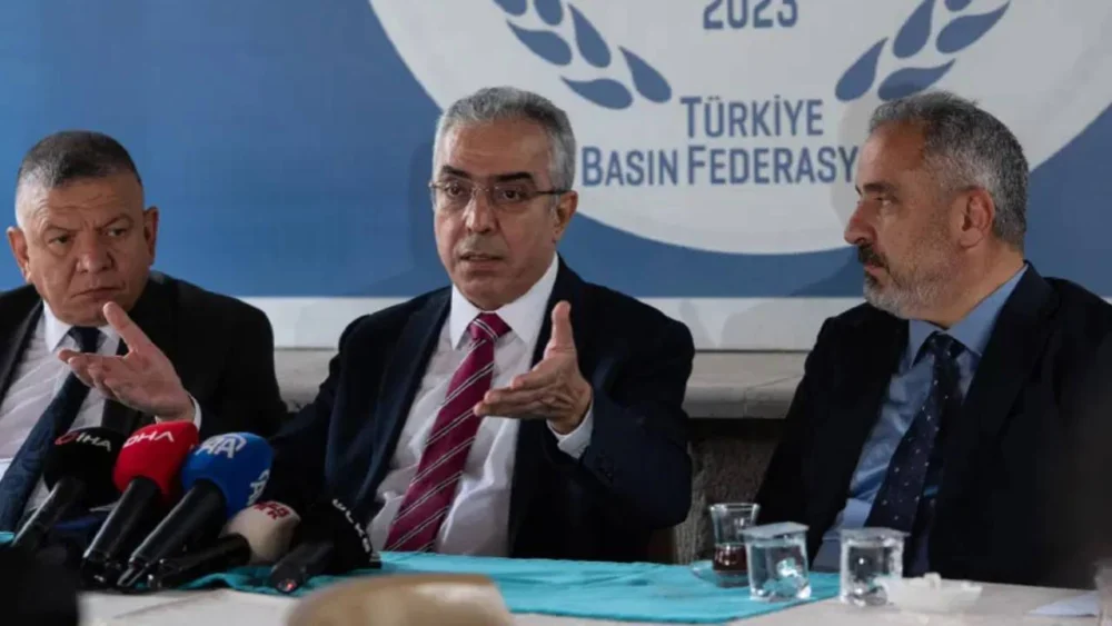 Başdanışman Uçum: "Öcalan silahsızlanma komisyonunda görev alacak"