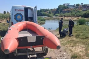 Dicle Nehrinde kurtarma operasyonu: 3 gün mahsur kaldılar