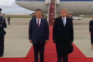 Çin Devlet Başkanı Şi 11 yıl sonra ABD’de: Trump ile kritik görüşme