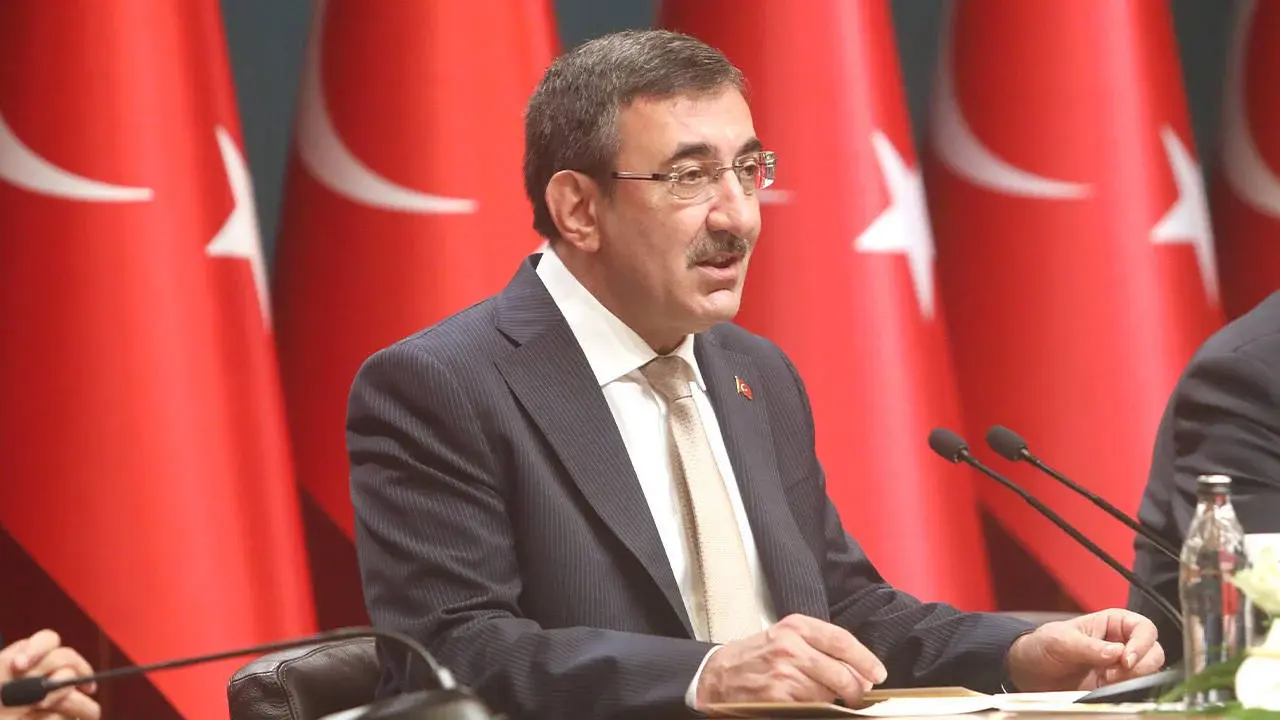 Cumhurbaşkanı Yardımcısı Cevdet Yılmaz'dan OVP açıklaması