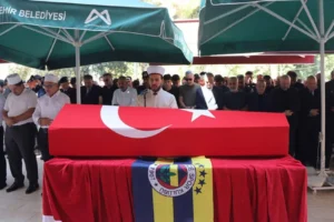 Derbide yaşamını yitiren taraftar Gerçek Yaşar son yolculuğuna uğurlandı