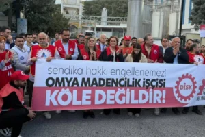 DİSK Genel Başkanı Çerkezoğlu'ndan açıklama: İşçinin 4 bin yılda kazanacağı geliri 4 ayda kazananlarla uğraşmalı mahkemeler