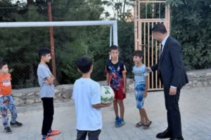 Diyarbakır Eğil'de öğrencilerin eğitim heyecanına belediye desteği