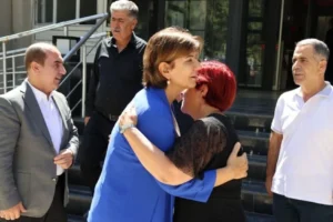 Diyarbakır’da AK Partili vekilden DEM Partili belediyeye ziyaret