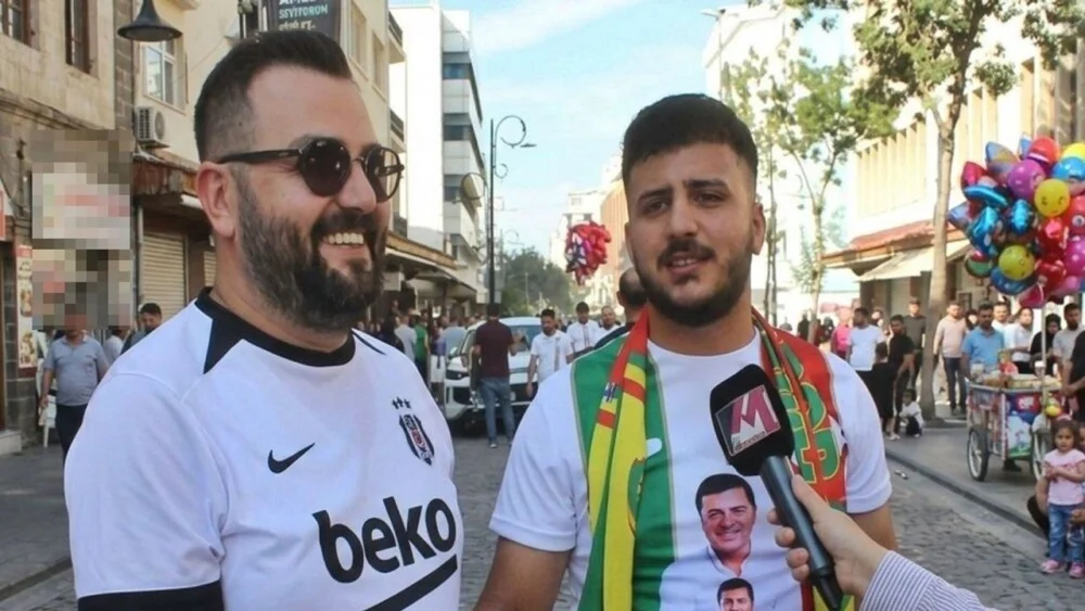 Diyarbakır'da maç öncesi renkli görüntüler: Amedspor - Beşiktaş taraftarı yan yana!