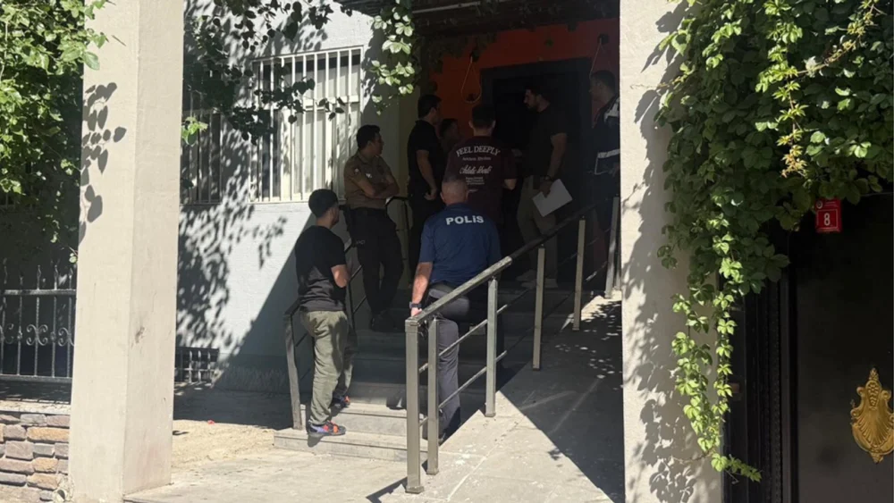 Diyarbakır'da polisin bastığı mühürlü mekanda şoke eden manzara!