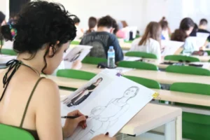 Dokuz Eylül Üniversitesi'nde enstitü kapatıldı: Eğitim hakkına gasp