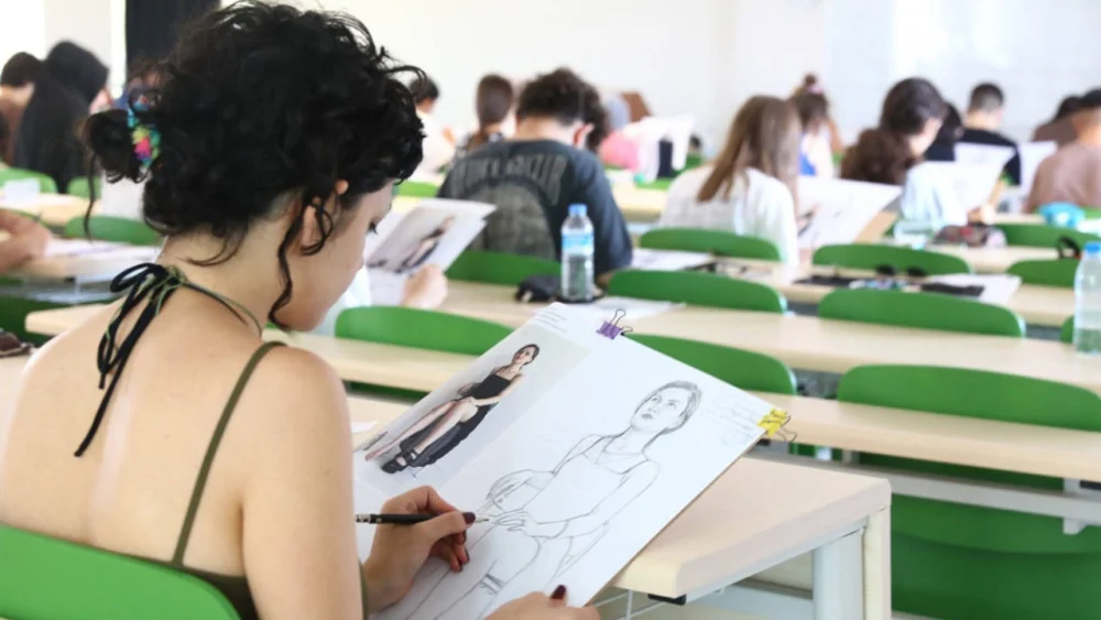 Dokuz Eylül Üniversitesi'nde enstitü kapatıldı: Eğitim hakkına gasp