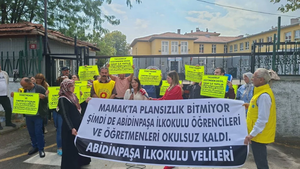 Dönem başladı okul kapandı: Öğretmen ve öğrenciler mağdur