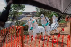 Dünya Sağlık Örgütü'nden ebola salgını açıklaması: Kongo Demokratik Cumhuriyeti'ndeki salgın, şimdiye kadar gördüğümüz en hızlı yayılan salgın