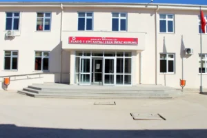 Elazığ T Tipi Cezaevi'nde yangın: 19 mahkûm hastaneye kaldırıldı