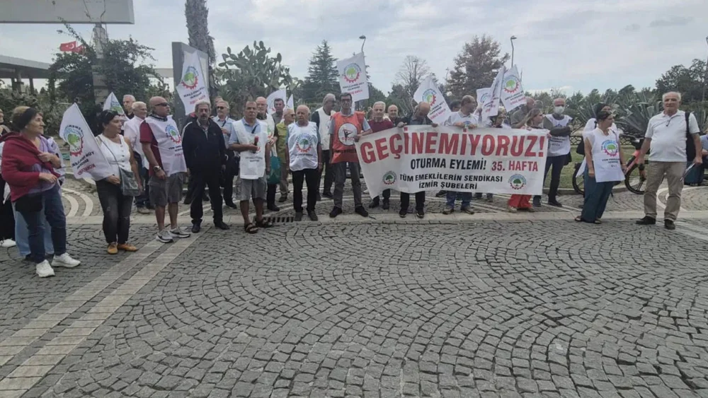 Emeklilerden insanca yaşam talebi