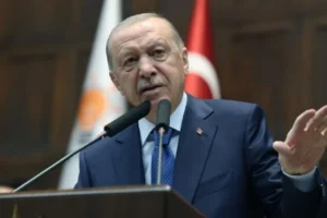 Cumhurbaşkanı Erdoğan'dan YPG'nin feshine ilk yorum!