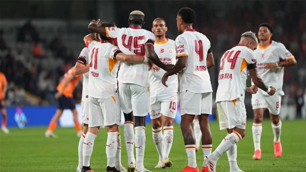 Galatasaray, Başakşehir deplasmanında son dakikada kazandı