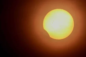 Genç Güneş 4,6 milyar yıl önce bir gezegeni yutmuş olabilir