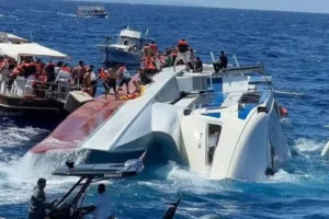 Girne'deki gemi faciası: Kaybolan 20 kişiyi arama çalışmaları devam ediyor