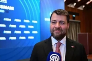 Gizemli fon gözden mi kaçtı? TLY’nin paralel evren fonu