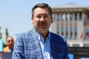 Hakkında soruşturma başlatılmıştı: Melih Gökçek, gazeteci Murat Ağırel hakkında suç duyurusunda bulundu!