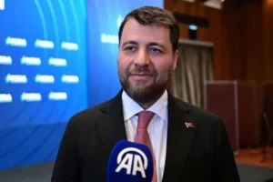 How was Emre Tezmen appointed to the MKK?
