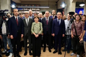 İBB Cumhuriyet Tarihi Araştırmaları Merkezi, Zafer Toprak Arşivi'yle açıldı