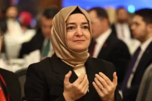 İddia: Fatma Betül Sayan Kaya, 2,2 milyar TL'yi iade etti