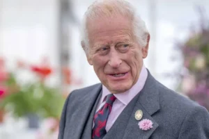 İngiltere Kralı 3. Charles, yapay zeka konusunda "varoluşsal tehlikelere" karşı uyarı