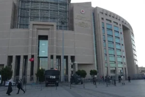 İnsan hakları savunucusuna ‘dezenformasyon’ suçlaması