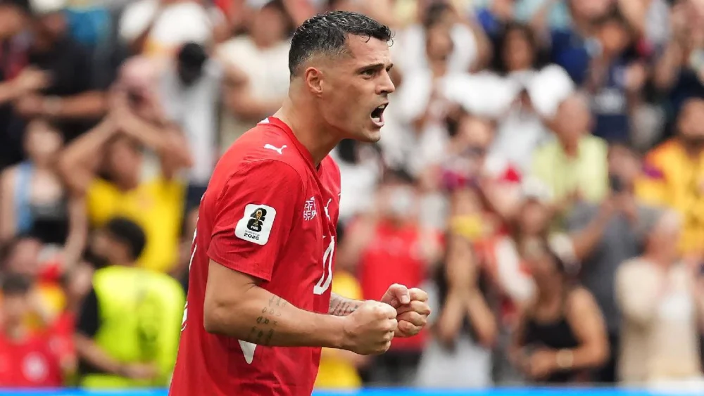 İsviçreli futbolcu Xhaka'ya soruşturma: Aşı oldum deyip olmamış