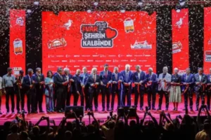 İzmir Enternasyonal Fuarı açıldı