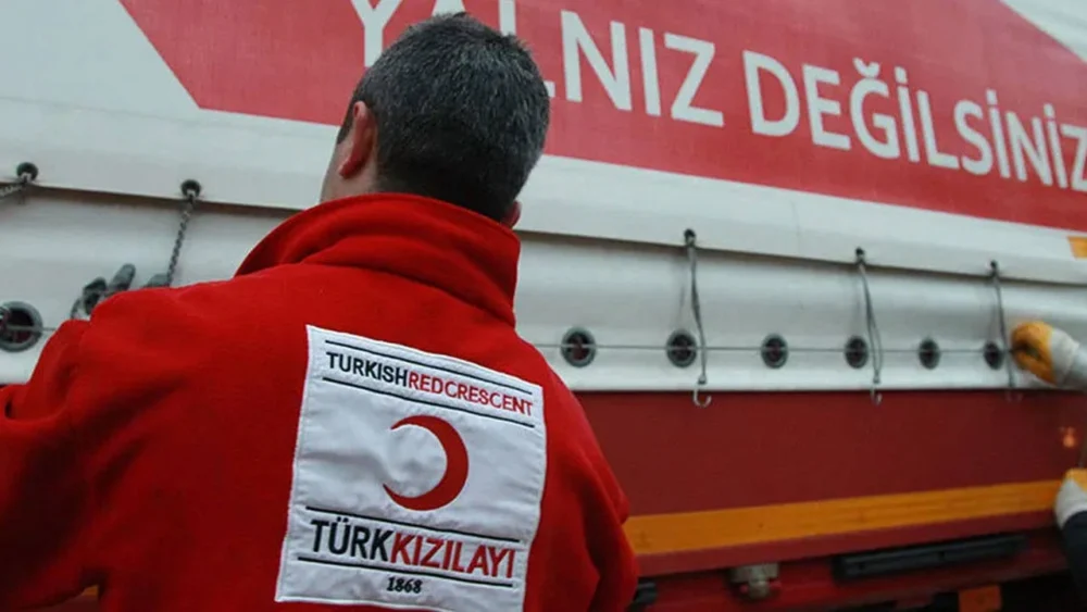 Kızılay, zeytinlikleri satışa çıkardı: Ayvalık şube başkanı ve yönetimi istifa etti