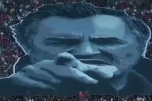 Kızılyıldız-Partizan maçı öncesi savaş suçlusu Ratko Mladiç için koreografi ve saygı duruşu