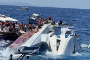 Genel Başkanları Bakanlıktan alınmıştı: Kuzey Kıbrıs'ta YDP hükümetten çekildi