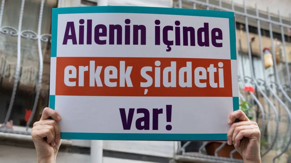 Kocaeli'nde bir kadın boşanma aşamasında olduğu erkek tarafından bıçaklandı: Durumu ağır