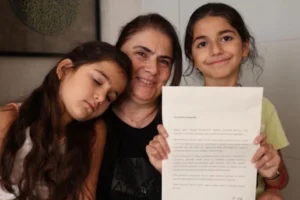 Diyarbakırlı Roza'ya Kore Büyükelçiliğinden teşekkür ve hediye