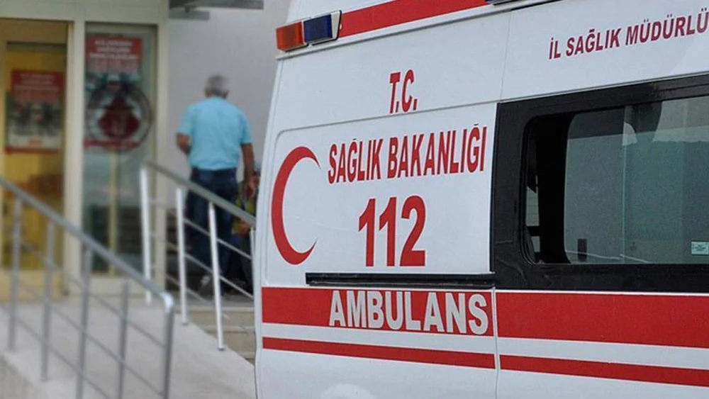 Küçükçekmece'de su tankerinin çarptığı kadın hayatını kaybetti