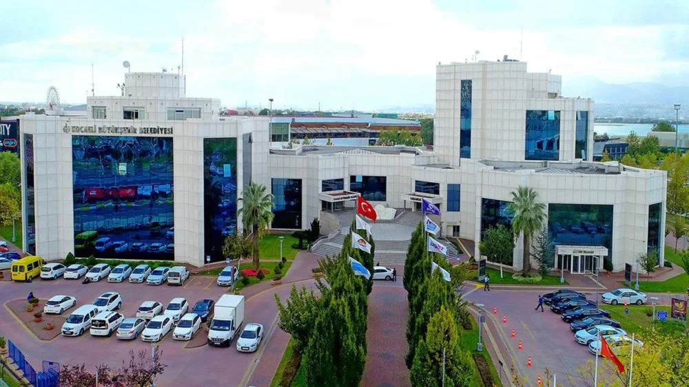 Mahalle parkı da Diyanet'e teslim