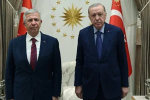 Mansur Yavaş'tan yeni açıklama: "Erdoğan, AKP'ye davet etti mi?" sorusuna yanıt verdi
