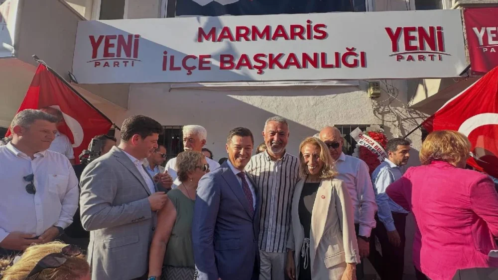 Marmaris Belediye Başkanı Acar Ünlü, YENİ Parti’ye katıldı