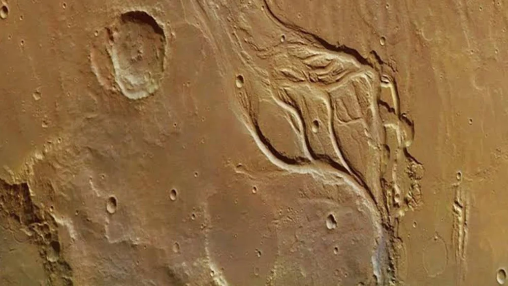 Mars’ta sıcak su izleri bulundu