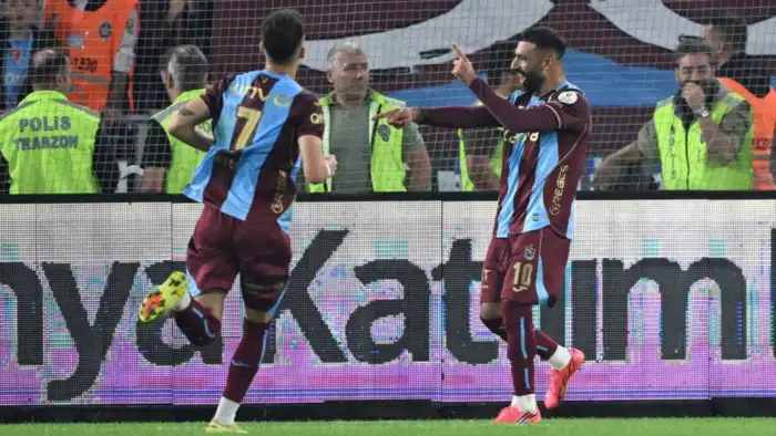 Muhammed Salah, "Fırtına" gibi esti: Trabzonspor, Galatasaray'ı farklı geçti