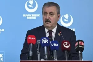 Destici’den Diyarbakır sözleri: “Türkiye'nin bir şehridir…”