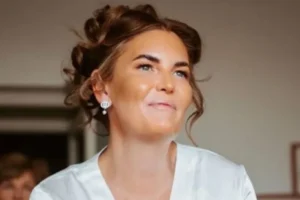Nikaha 1 hafta kala terk edildi, yine de düğününü yaptı!