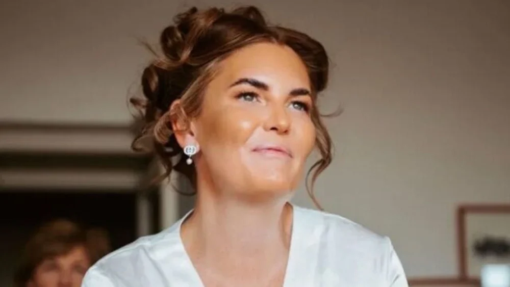 Nikaha 1 hafta kala terk edildi, yine de düğününü yaptı!