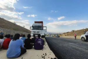 ODTÜ’lüler rant yoluna karşı ayakta