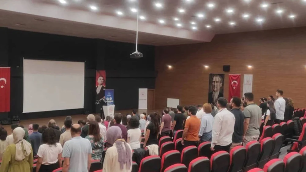 Öğrencilere Diyanet kuşatması: Manevi rehberler her yerde