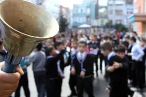 Diyarbakır’da ders zili çaldı: İşte okul ve öğretmen öğrenci sayısı!